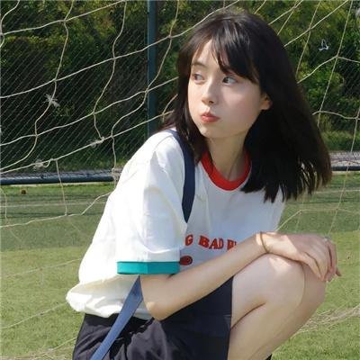 我才不信你是个王子呢